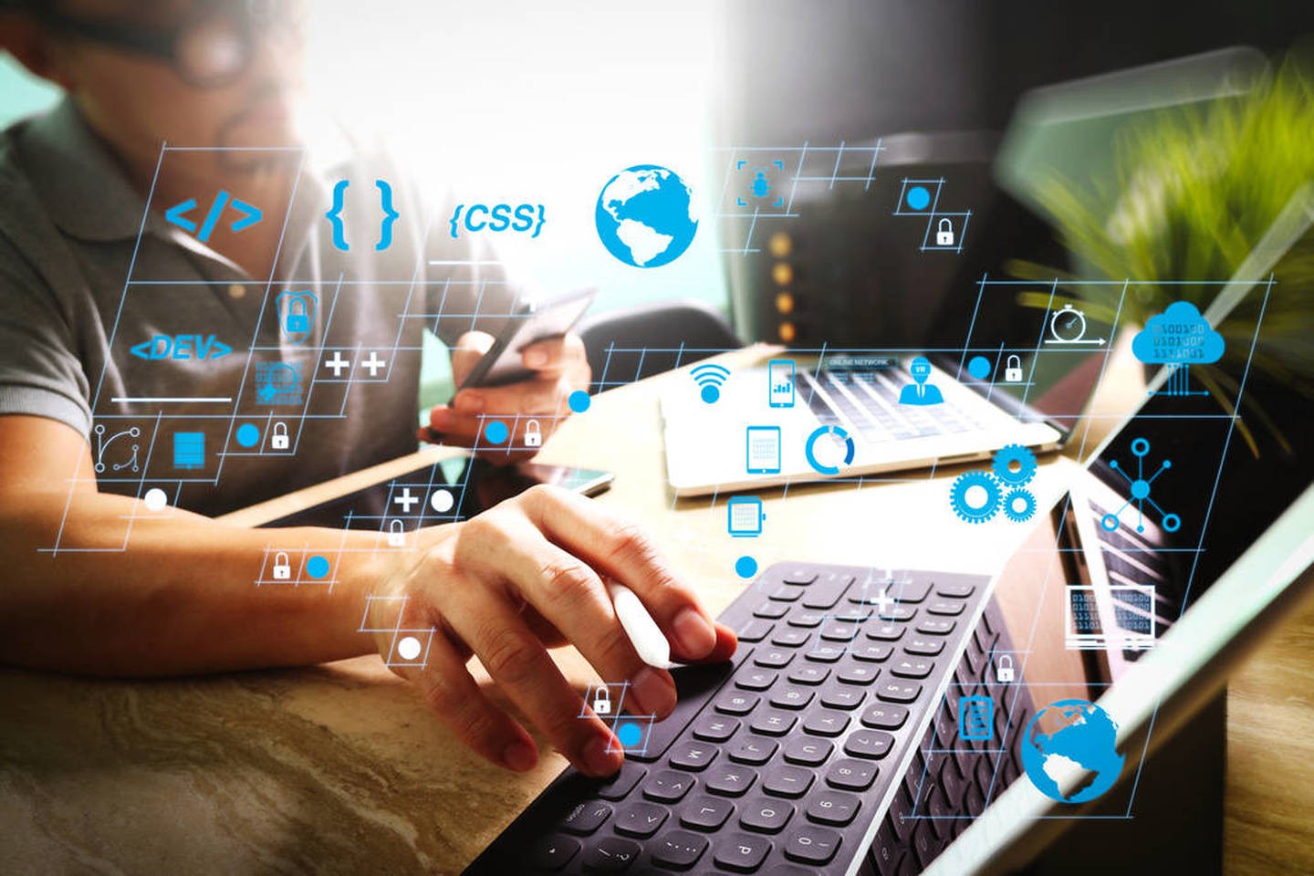 锐智互动半岛（中国）外包经验之谈－编写代码-软件外包公司